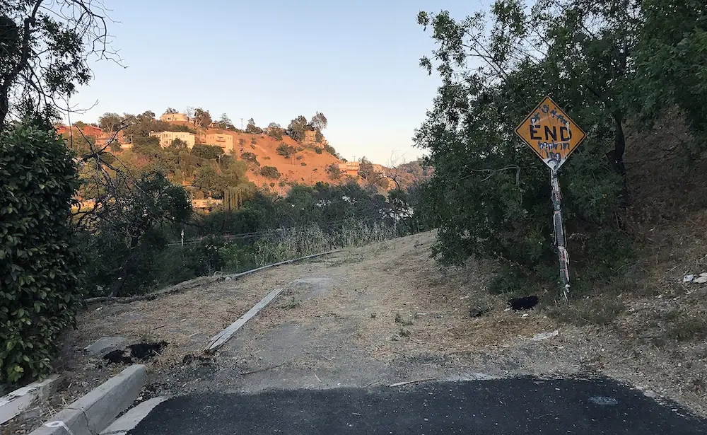 abogado en Studio City por negación de FMLA, permiso laboral y pago adecuado